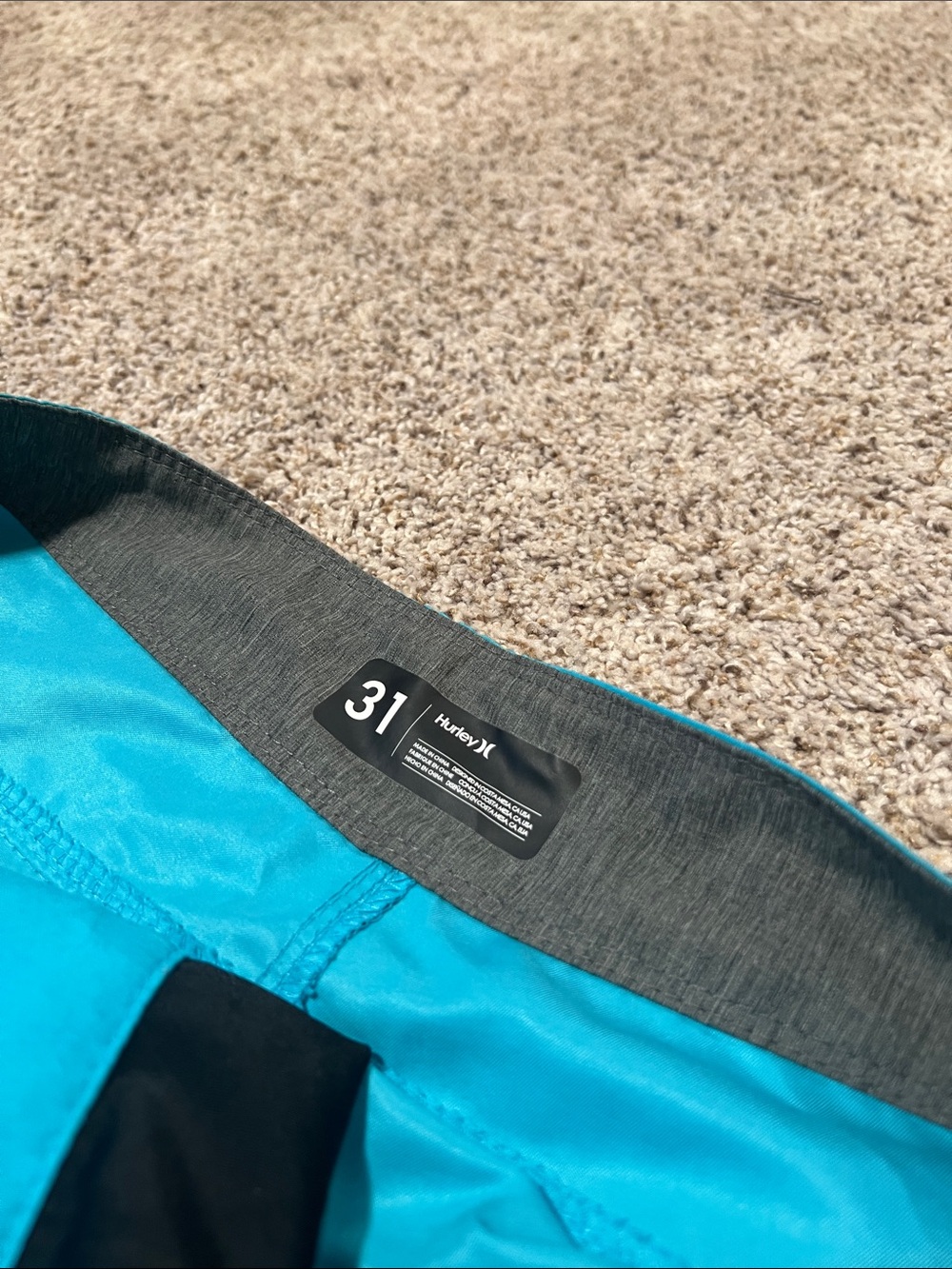 Waist 31 - Hurley Men’s Bright Teal Boardshorts with Black Drawstring - Picture 4 of 7
